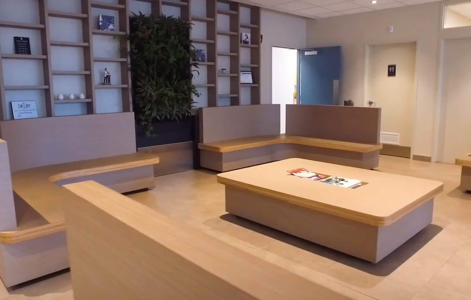 Waiting room at OAESH